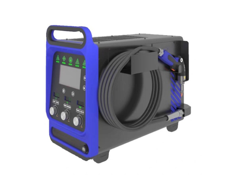 soldadora láser portátil de 700w 900w 1200w 1500w 2000w 3000w con gas refrigerante
